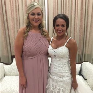 Size 18 dusty rose bridesmaid dress.. paid $133